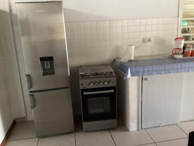 Appartement Dans Propriete Reposante Saint-Benoît المظهر الخارجي الصورة
